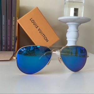 Flash BLUE Ray-Ban aviators